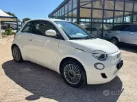 Usata Fiat 500e La Prima 42 kW (58 CV) 2024 Bianco Berlina