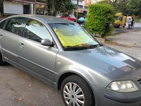 Usata VW Passat 75 CV (55 kW) 2004 Grigio Berlina