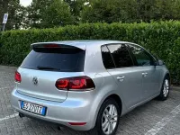Usata VW Golf VI 105 CV (77 kW) 2011 Grigio Utilitaria
