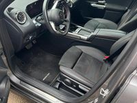 Usata Mercedes GLB200 2024 Grigio SUV