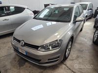 Usata VW Golf VII Comfortline 104 CV (76 kW) 2014 Grigio Berlina