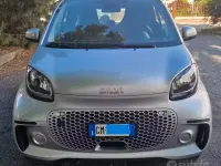 Usata Smart ForTwo Coupé Passion 41 kW (56 CV) 2023 Grigio Utilitaria