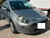 Usata Fiat Punto Young 75 CV (55 kW) 2014 Grigio Utilitaria