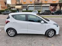 Begagnad Hyundai i10 69 HK (50 kW) 2018 Vit Halvkombi