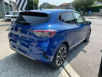 Usata Renault Clio V Techno 91 CV (66 kW) 2025 Blu/azzurro Berlina