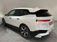 Usado BMW iX 102 kW (139 HP) 2022 Branco SUV