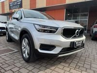 Usata Volvo XC40 Momentum 2018 Argento SUV