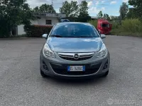 Usata Opel Corsa 85 CV (62 kW) 2012 Grigio Utilitaria