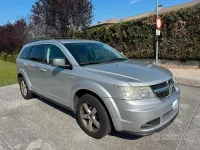 Usata Dodge Journey 140 CV (102 kW) 2010 Grigio SUV