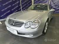 Usata Mercedes SL500 Elegance 306 CV (225 kW) 2005 Gray Cabrio