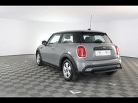 Usata Mini ONE Essential 75 CV (55 kW) 2022 Grigio / pastello Utilitaria