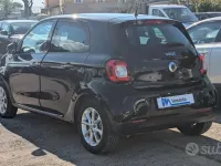 Usata Smart ForFour 71 CV (52 kW) 2018 Nero Utilitaria