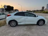 Usata Honda Civic Executive 150 CV (110 kW) 2012 Bianco Berlina