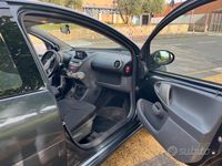 Usata Toyota Aygo 2011 Grigio Utilitaria