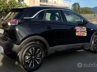 Usata Opel Crossland Elegance 131 CV (96 kW) 2023 Nero SUV