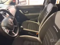 Usata Dacia Sandero 90 CV (66 kW) 2019 Marrone Berlina