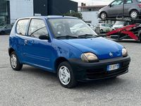 Usata Fiat 600 54 CV (39 kW) 2002 Blu Berlina