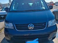 Usata VW Caravelle 2006 Blu Monovolume