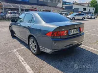 Usata Honda Accord 140 CV (102 kW) 2007 Grigio Berlina