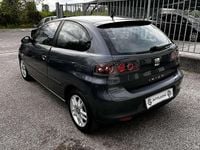 Usata Seat Ibiza 60 CV (44 kW) 2008 Grigio Berlina