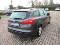 Usata Ford Focus 95 CV (69 kW) 2015 Grigio Station wagon