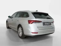 Usata Skoda Octavia Style 150 CV (110 kW) 2023 Argento Station wagon