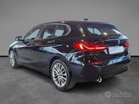 Usata BMW 116 Advantage 109 CV (80 kW) 2021 Nero / pastello Utilitaria