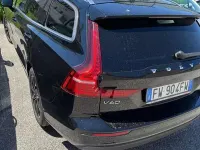 Usata Volvo V60 Business Edition 150 CV (110 kW) 2019 Nero Station wagon