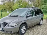 Usata Chrysler Voyager 116 CV (85 kW) 2008 Grigio Monovolume