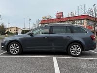 Usata Skoda Octavia Executive 116 CV (85 kW) 2017 Grigio Station wagon