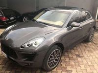 Usata Porsche Macan 249 CV (183 kW) 2015 Grigio SUV