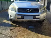 Usado Toyota RAV4 136 CV (100 kW) 2006 Gris SUV