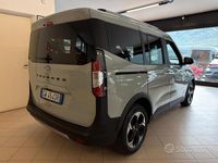 Usata Ford Tourneo 125 CV (91 kW) 2024 Grigio Monovolume