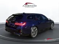 Nuova BMW 540 Comfort Edition 303 CV (222 kW) 2026 Tanzanite blue metallizzato Station wagon
