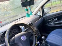 Usata Fiat Grande Punto Dynamic 71 CV (52 kW) 2007 Grigio Utilitaria