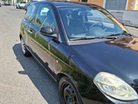 Usata Lancia Ypsilon 77 CV (56 kW) 2010 Nero Utilitaria