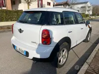 Usata Mini Cooper D Countryman 143 CV (105 kW) 2013 Bianco SUV
