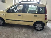Usata Fiat Panda Dynamic 60 CV (44 kW) 2004 Giallo Utilitaria
