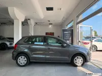 Usata VW Polo Comfortline 75 CV (55 kW) 2016 Grigio Utilitaria