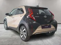 Usata Toyota Aygo X Lounge 72 CV (52 kW) 2022 Oro SUV