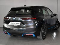 Usata BMW iX Comfort Edition 239 kW (326 CV) 2021 Sophisto grey metal SUV