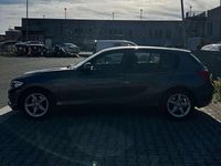 Usata BMW 118 Advantage 150 CV (110 kW) 2018 Grigio Utilitaria