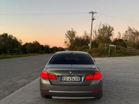 Usata BMW 520 184 CV (135 kW) 2010 Grigio Berlina