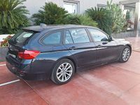Usata BMW 320 Advantage 190 CV (139 kW) 2016 Blu Station wagon