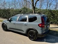 Usata Dacia Jogger Expression 100 CV (73 kW) 2024 Grigio Monovolume