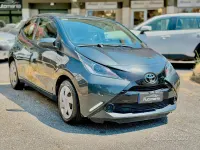 Usata Toyota Aygo Business Edition 69 CV (50 kW) 2018 Grigio Utilitaria
