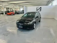 Usata Opel Astra S 122 CV (89 kW) 2022 Nero Utilitaria