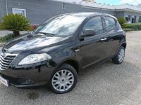 Begagnad Lancia Ypsilon 85 HK (62 kW) 2013 Svart Halvkombi