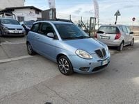 Usata Lancia Ypsilon 75 CV (55 kW) 2009 Blu Utilitaria