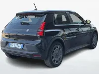 Nuova Renault 5 E-Tech Urban 69 kW (95 CV) 2026 Nero